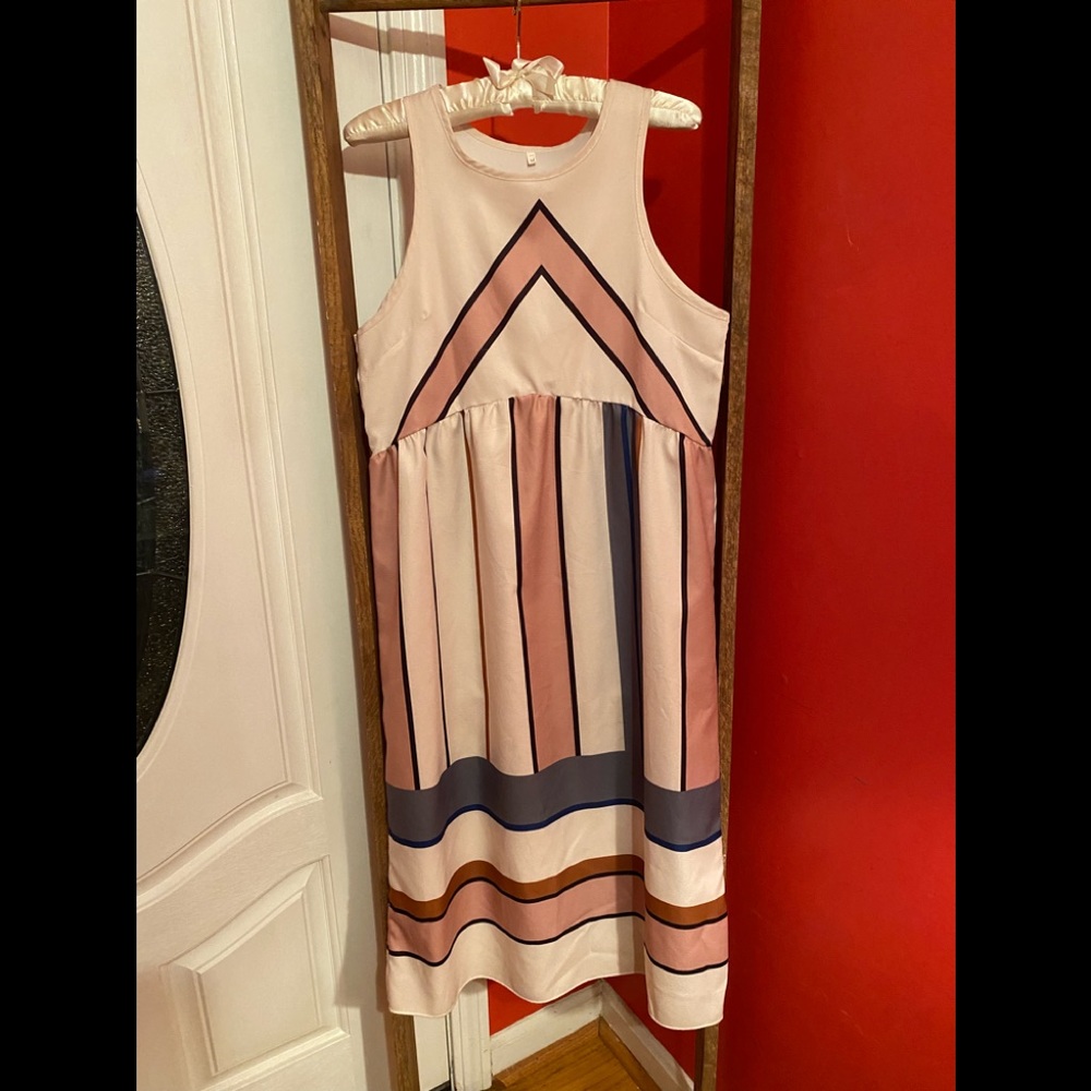 Women’s dress size M